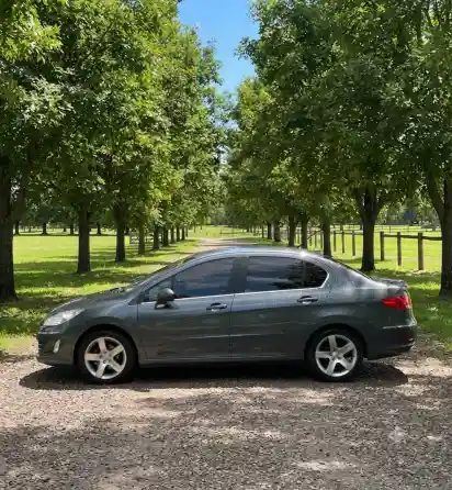 Peugeot 408 2.0 Feline 143Cv 2013 - foto 3
