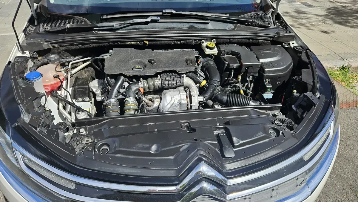 Citroën C4 Lounge 1.6 Hdi 115 Feel Pack 2018 - foto 3