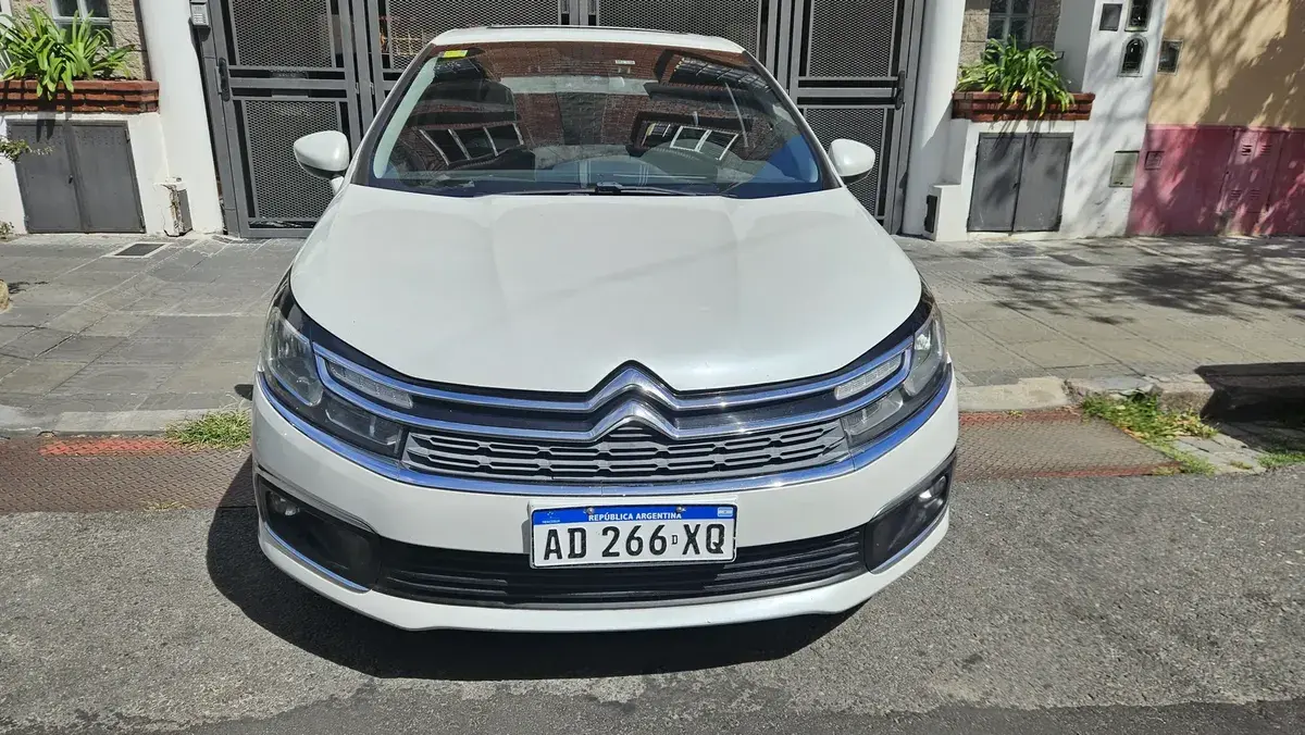Citroën C4 Lounge 1.6 Hdi 115 Feel Pack 2018 - foto 5