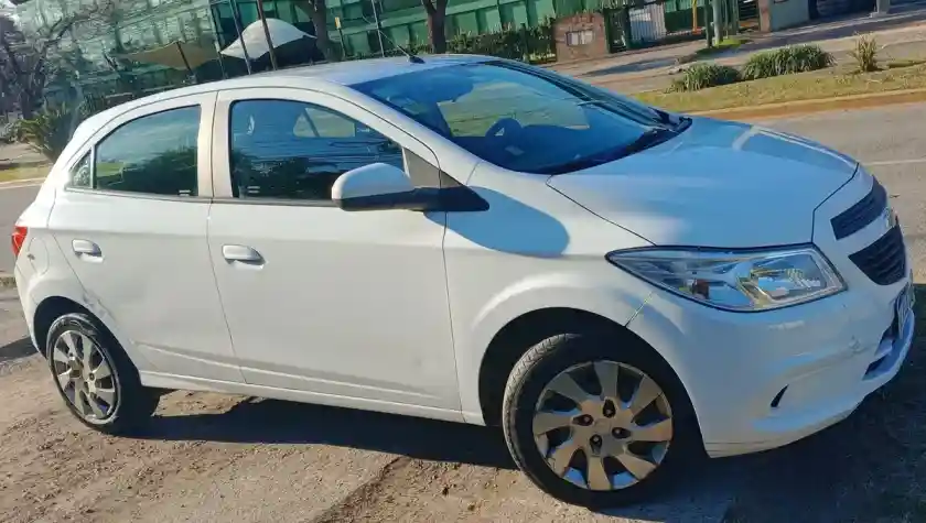 Chevrolet Onix 1.4 Lt 98Cv 2016 - foto 1