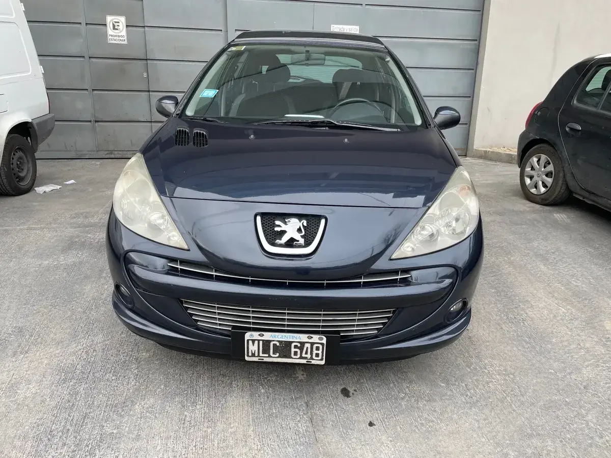Peugeot 207 1.6 Feline 106Cv 2013 - foto 2