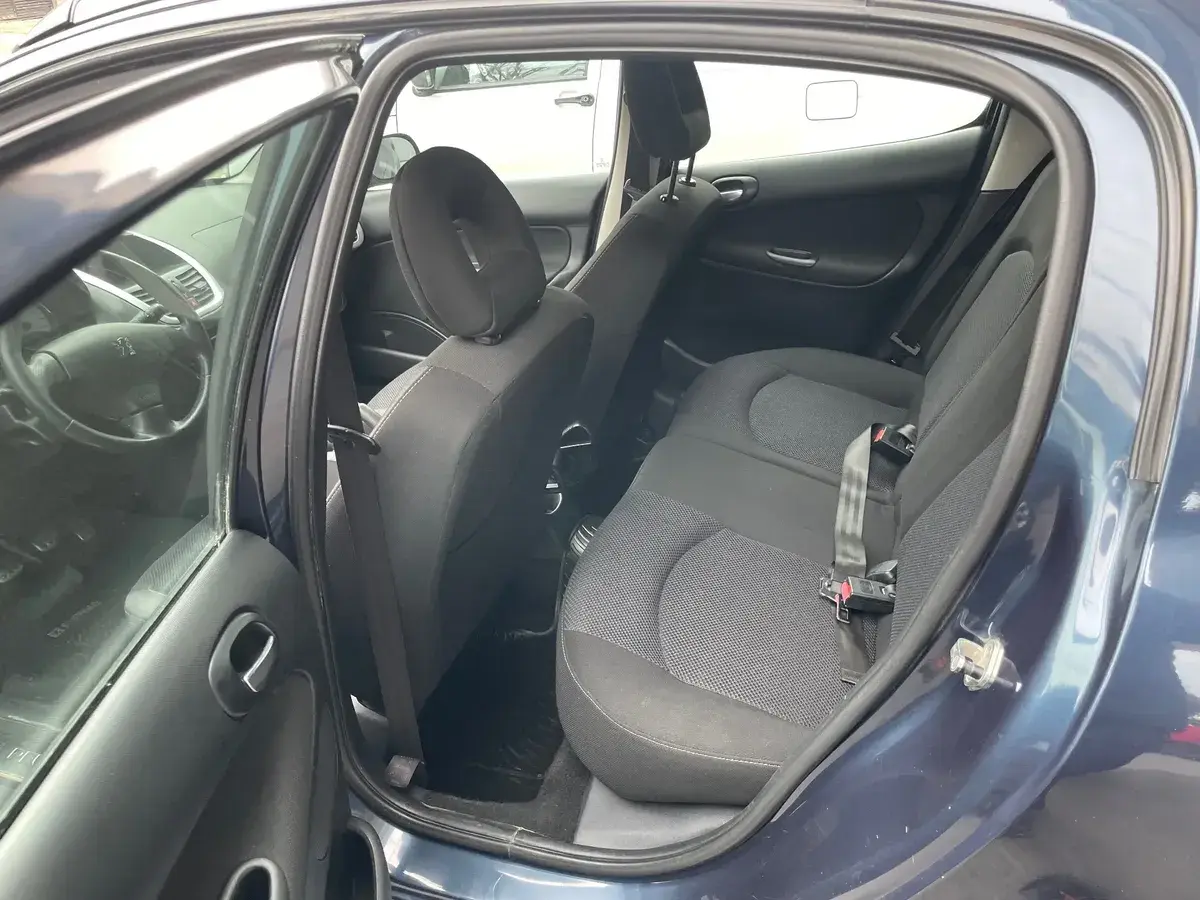 Peugeot 207 1.6 Feline 106Cv 2013 - foto 5
