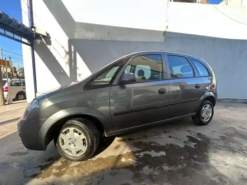 Chevrolet Meriva 2012 - foto 1