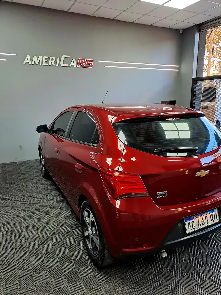 Chevrolet Onix 1.4 Ltz 98Cv 2018 - foto 4
