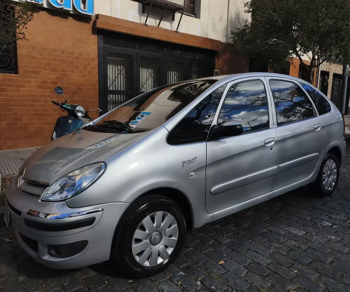 Citroën Xsara Picasso 1.6I 16V Exclusive 2012 - foto 1