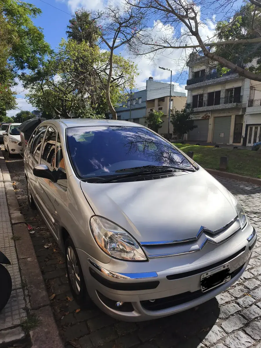Citroën Xsara Picasso 1.6I 16V Exclusive 2012 - foto 2