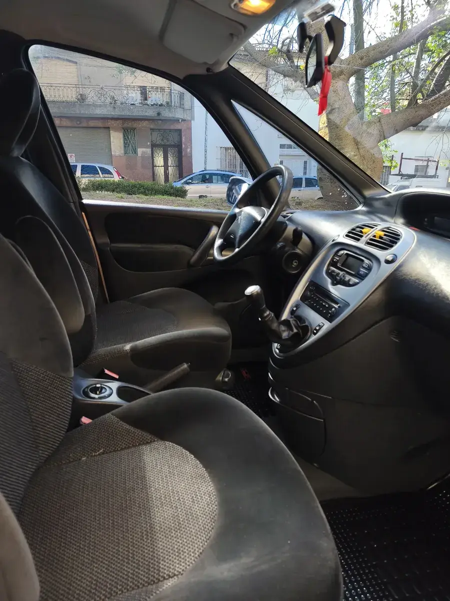 Citroën Xsara Picasso 1.6I 16V Exclusive 2012 - foto 3