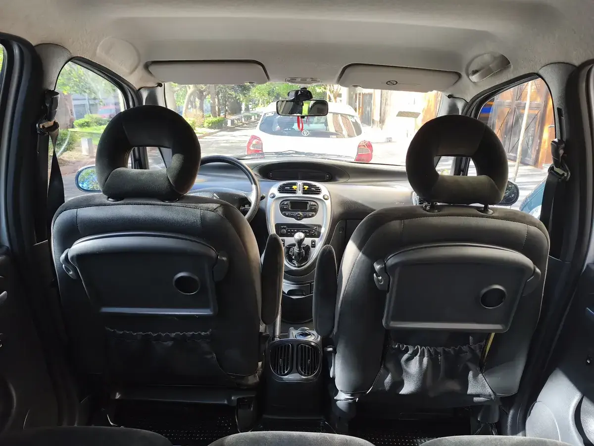 Citroën Xsara Picasso 1.6I 16V Exclusive 2012 - foto 4