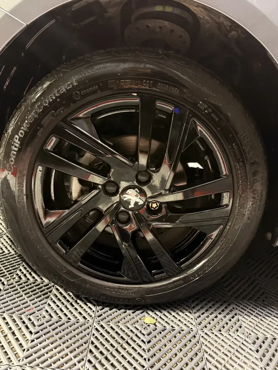 Peugeot 208 1.6 Style Tiptronic 2024 - foto 3