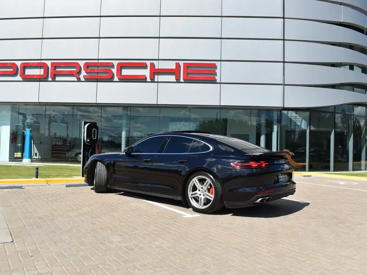 Porsche Panamera Turbo 2018 - foto 3