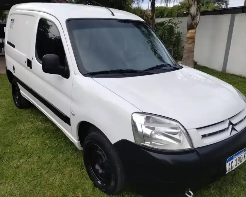 Citroën Berlingo Furgon 1.6 Hdi 92 Bussines 2018 - foto 5