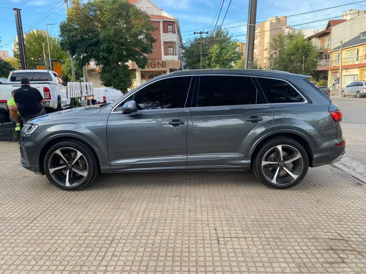 Audi Q7 3.0 Tfsi 333Cv Tiptronic Quattro 2021 - foto 3