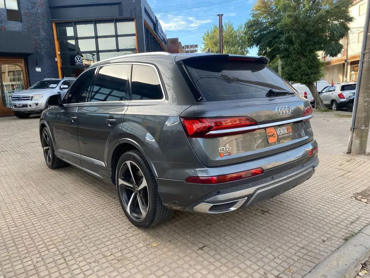 Audi Q7 3.0 Tfsi 333Cv Tiptronic Quattro 2021 - foto 4