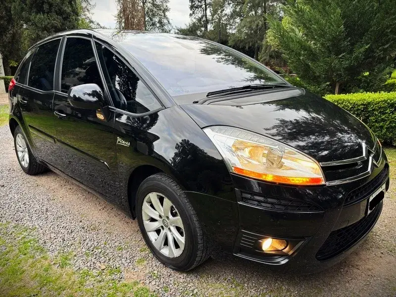 Citroën C4 Picasso 1.6 Hdi 110Cv Con Sensor Tras 2010 - foto 2