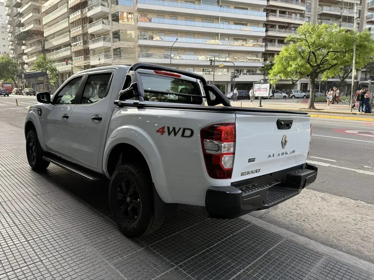 Renault Alaskan 2.3 Dci Bit 190 Intens Noir 4X4 At 2025 - foto 3