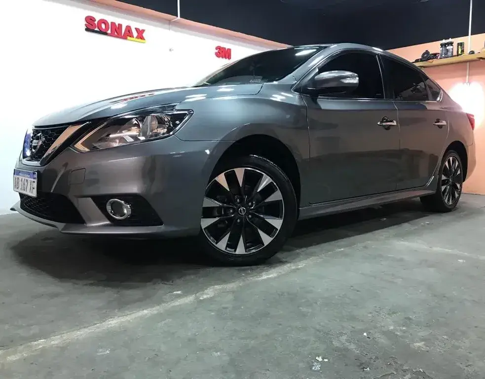 Nissan Sentra 1.8 Sr Pure Drive Cvt 2017 - foto 1