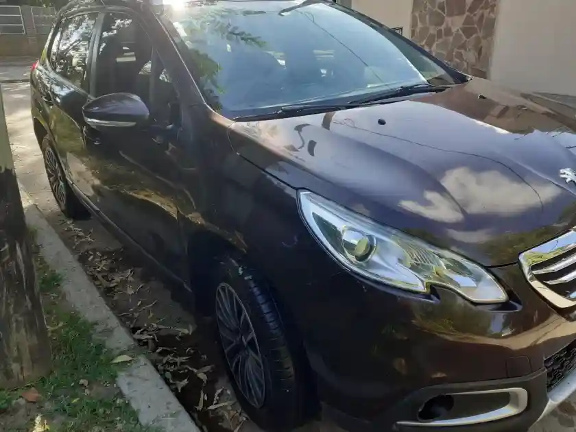 Peugeot 2008 1.6 Active 2016 - foto 2