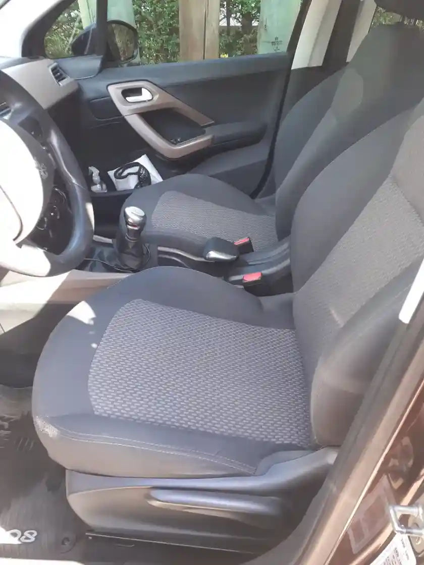 Peugeot 2008 1.6 Active 2016 - foto 3
