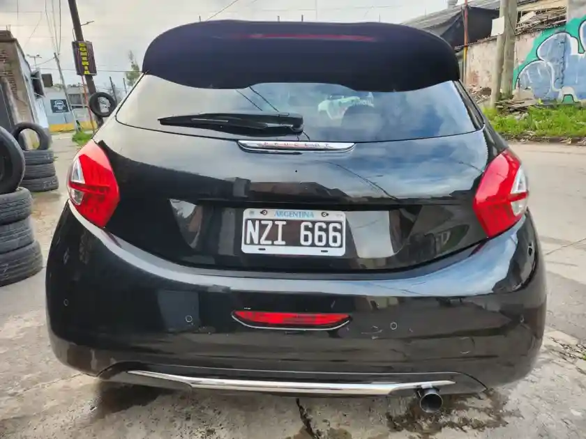 Peugeot 208 1.6 Xy 2014 - foto 5