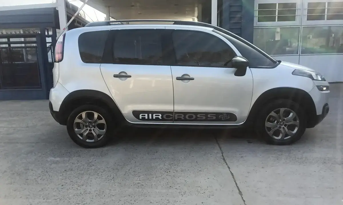 Citroën C3 Aircross 1.6 Shine At L17 2019 - foto 4