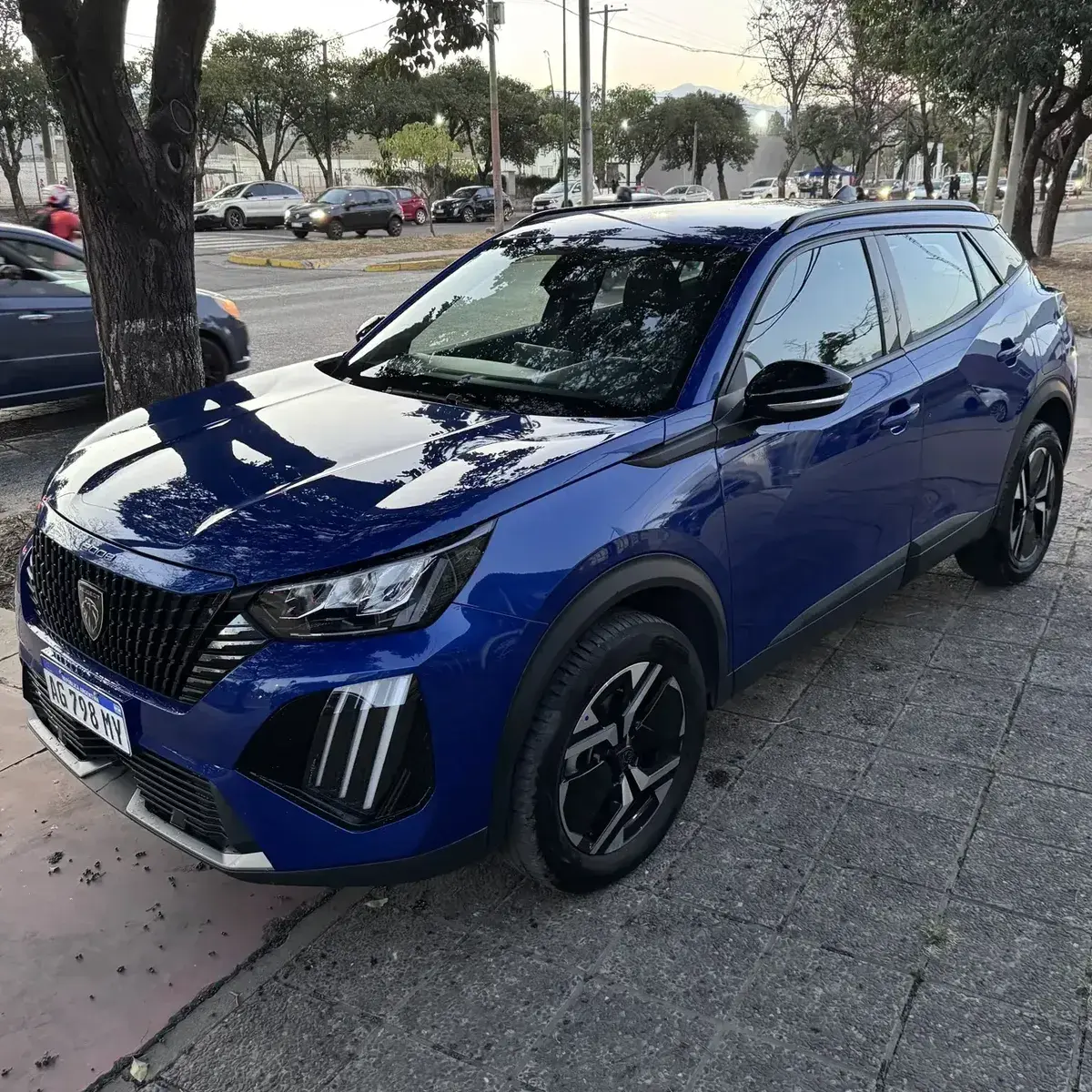Peugeot 2008 1.0T Active Cvt 2024 - foto 1