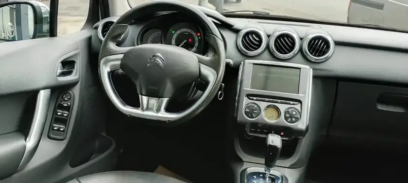 Citroën C3 1.6 Vti 115 At6 Shine 2019 - foto 5