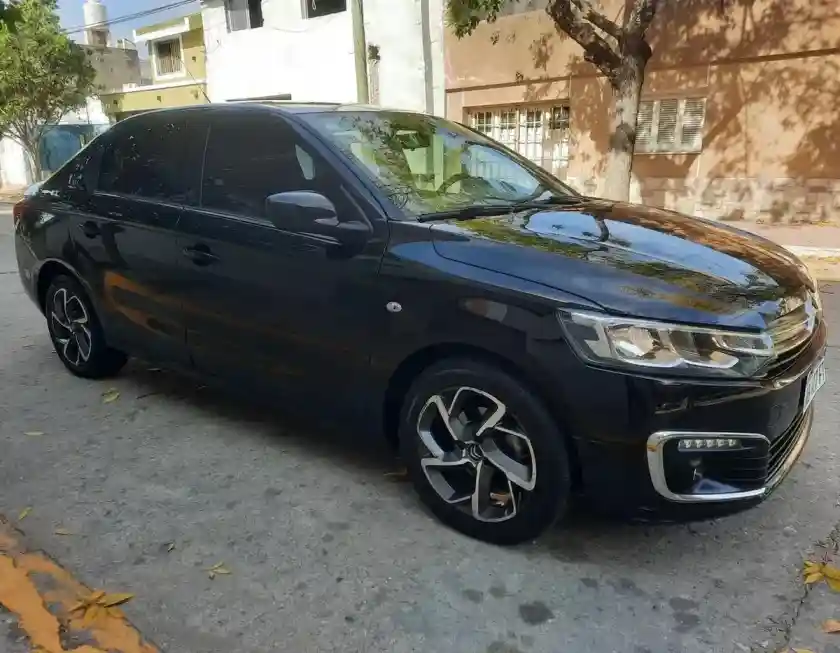 Citroën C-Elysée 1.6 Feel Hdi 92 2017 - foto 1