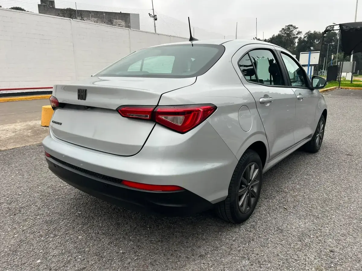 Fiat Cronos 1.3 Gse Drive 2023 - foto 4