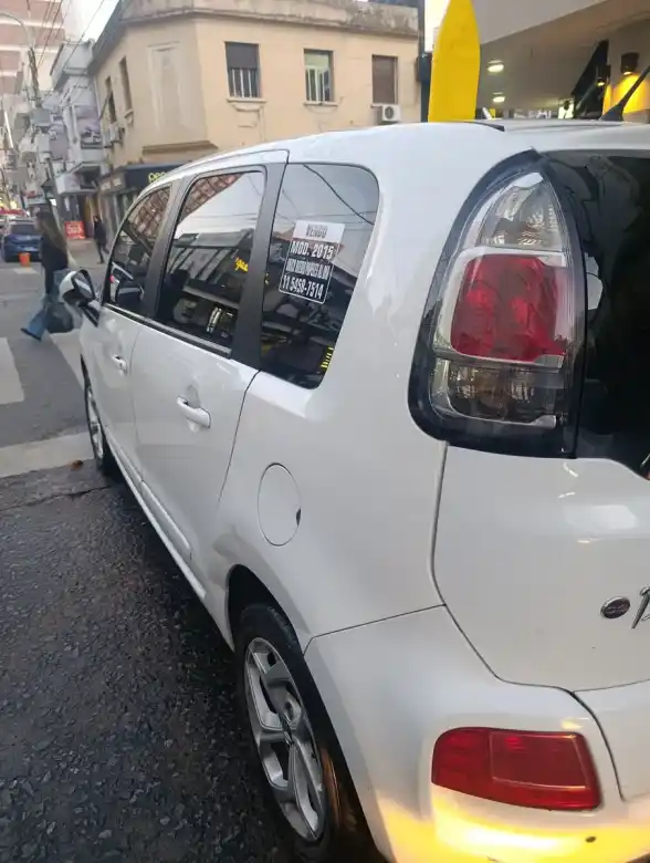Citroën C3 Picasso 1.6 Tendance 115Cv 2015 - foto 1
