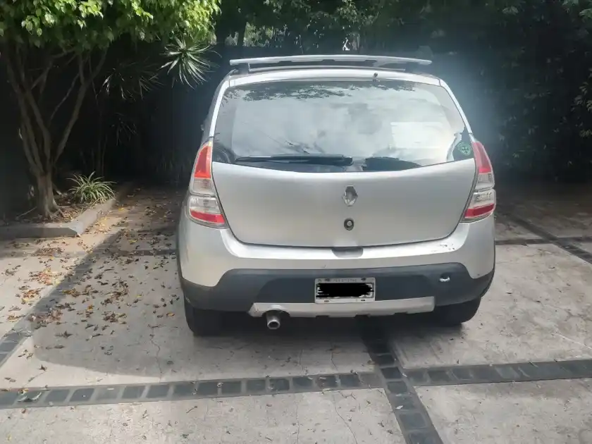 Renault Sandero Stepway 1.6 Privilege Nav 105Cv 2013 - foto 4