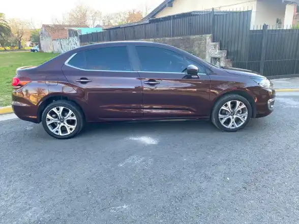 Citroën C4 Lounge 1.6 Thp 165 At6 Shine 2018 - foto 4