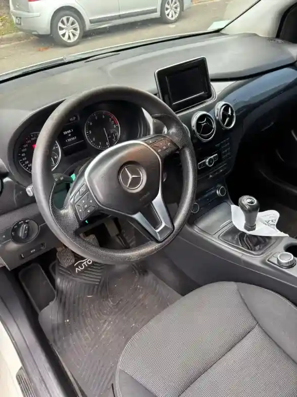 Mercedes-Benz B200 1.6 B200 City 156Cv W246 2013 - foto 5