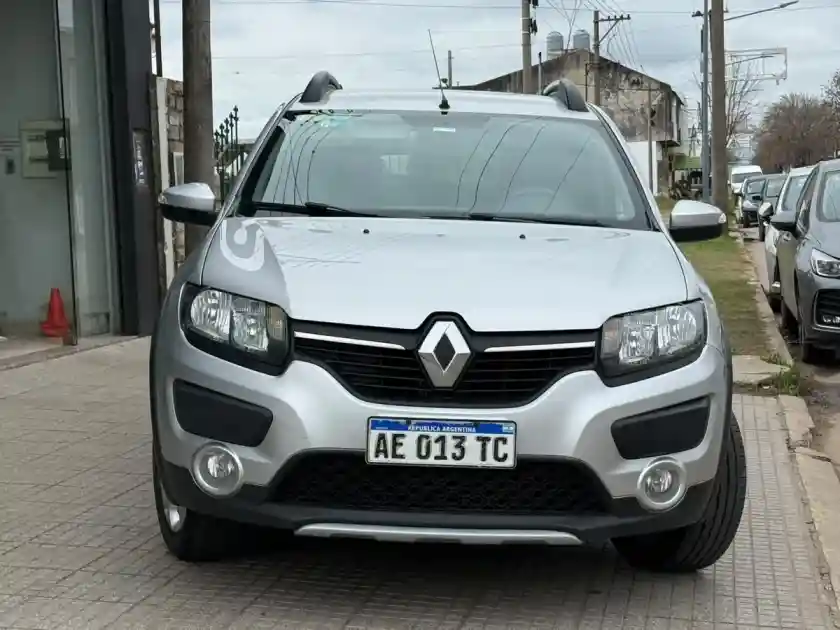 Renault Sandero Stepway 1.6 Privilege 105Cv 2019 - foto 3