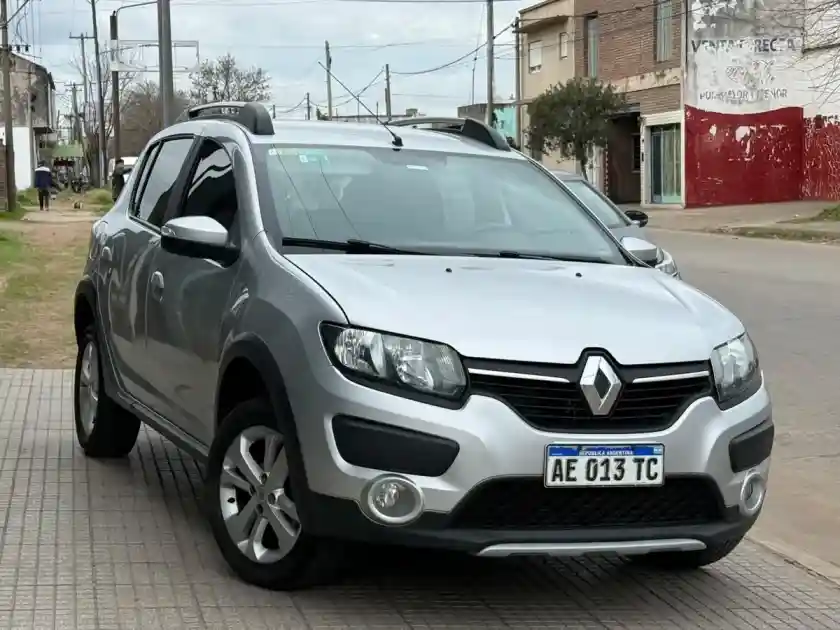 Renault Sandero Stepway 1.6 Privilege 105Cv 2019 - foto 4