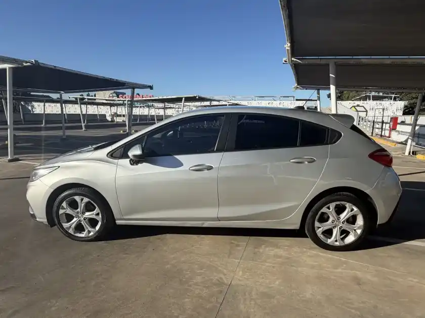 Chevrolet Cruze 5 1.4 Lt Mt 5P 2017 - foto 5