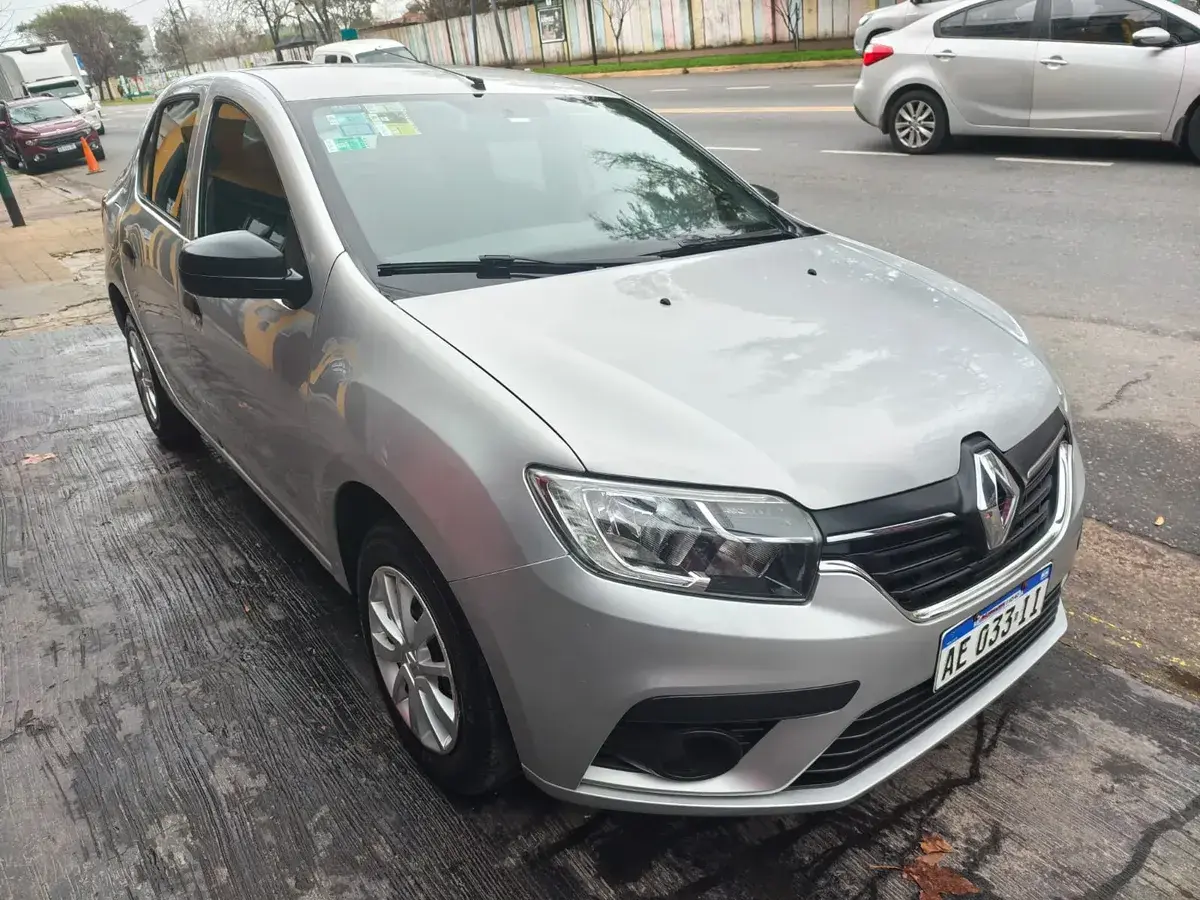 Renault Logan 1.6 Expression 85Cv Nac 2019 - foto 4