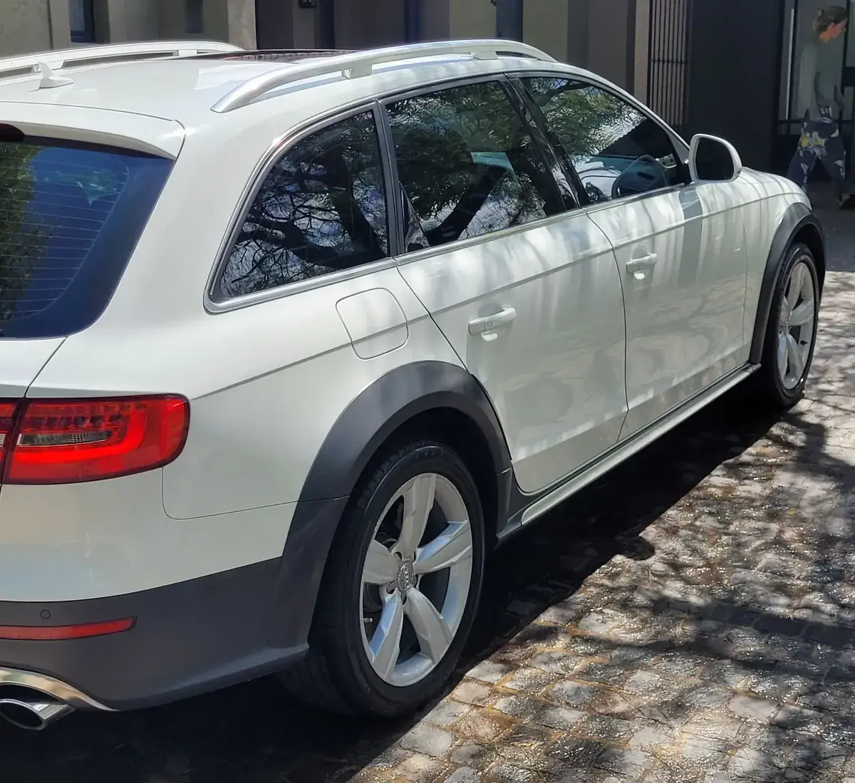 Audi A4 Allroad 2.0 Attraction Tfsi Stronic Quattro 2013 - foto 4