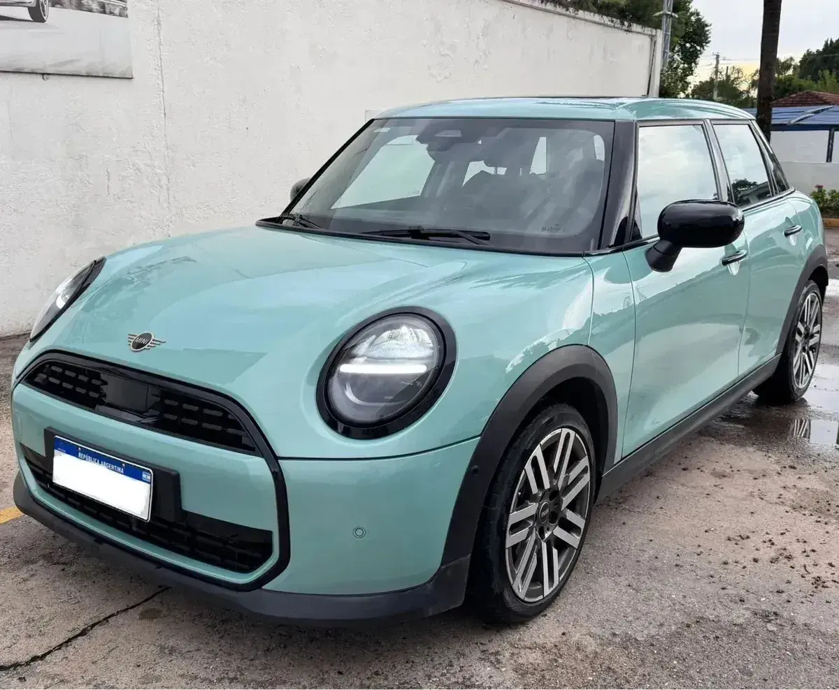 Mini Cooper C 2025 - foto 1