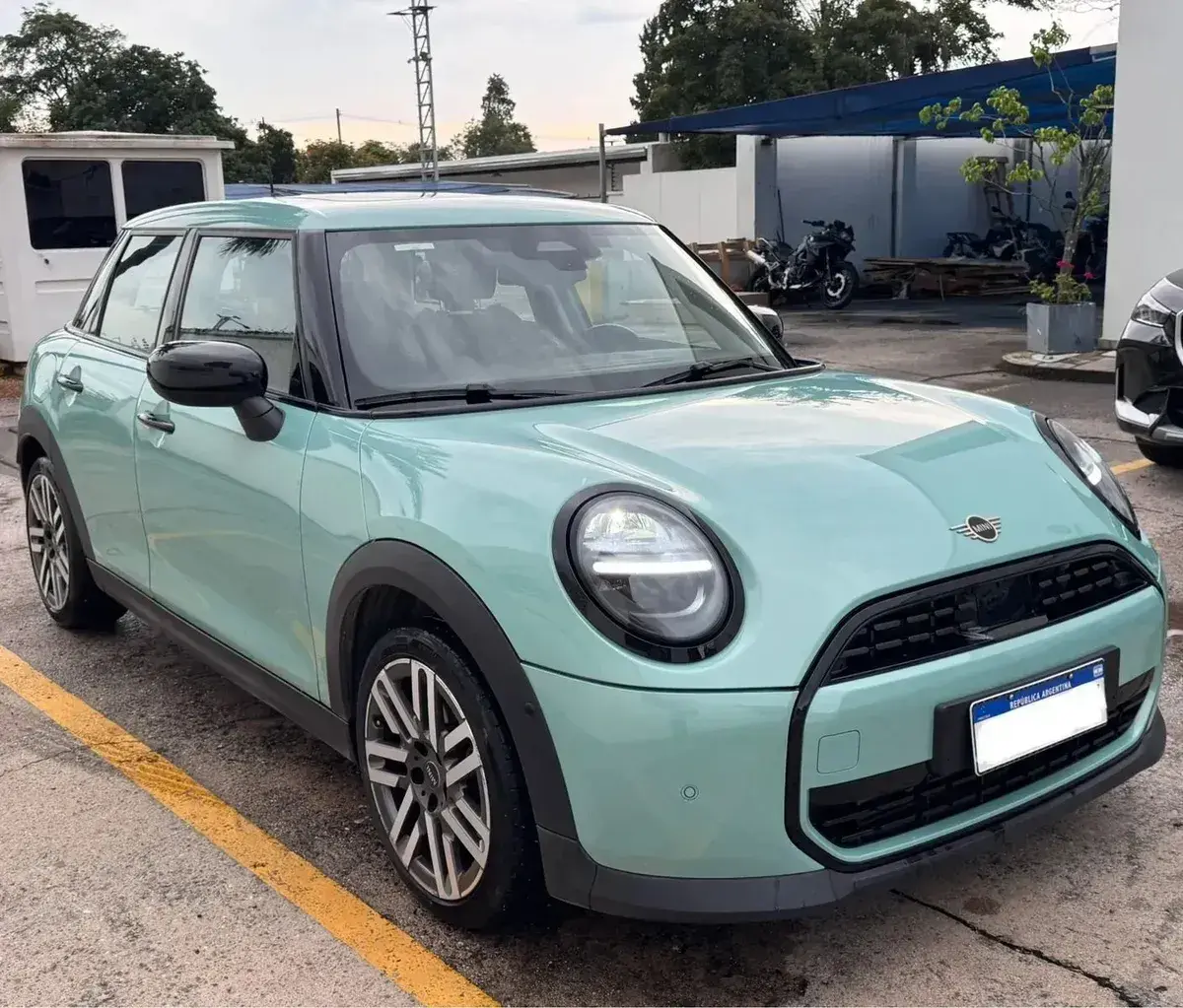 Mini Cooper C 1.5 F65 Classic 156Cv 5P 2025 - foto 3