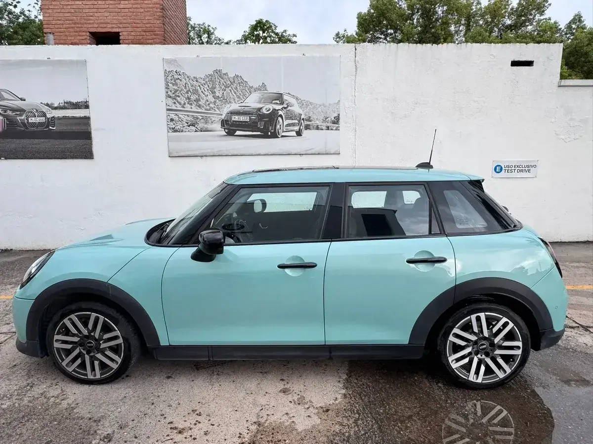 Mini Cooper C 1.5 F65 Classic 156Cv 5P 2025 - foto 4