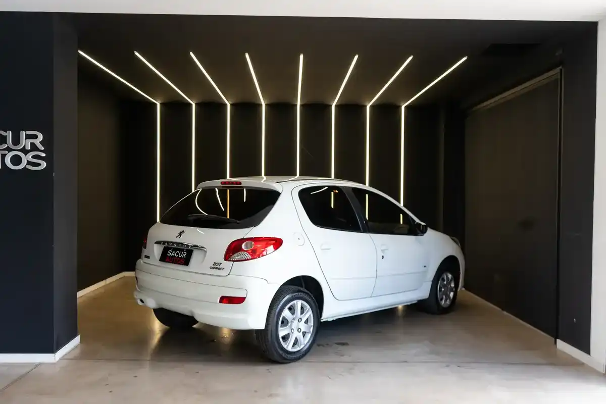 Peugeot 207 1.4 Hdi 5 P Xs/Allure 2015 - foto 5