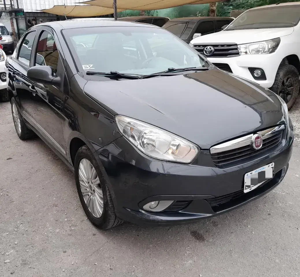 Fiat Grand Siena 1.6 Essence 115Cv 2015 - foto 2