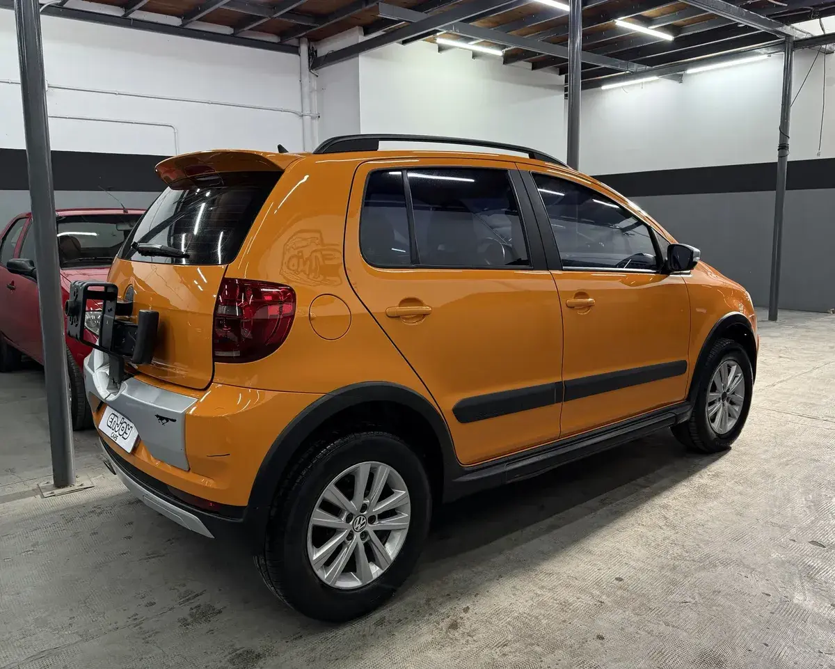 Volkswagen Crossfox 1.6 Highline Cuero 2014 - foto 5