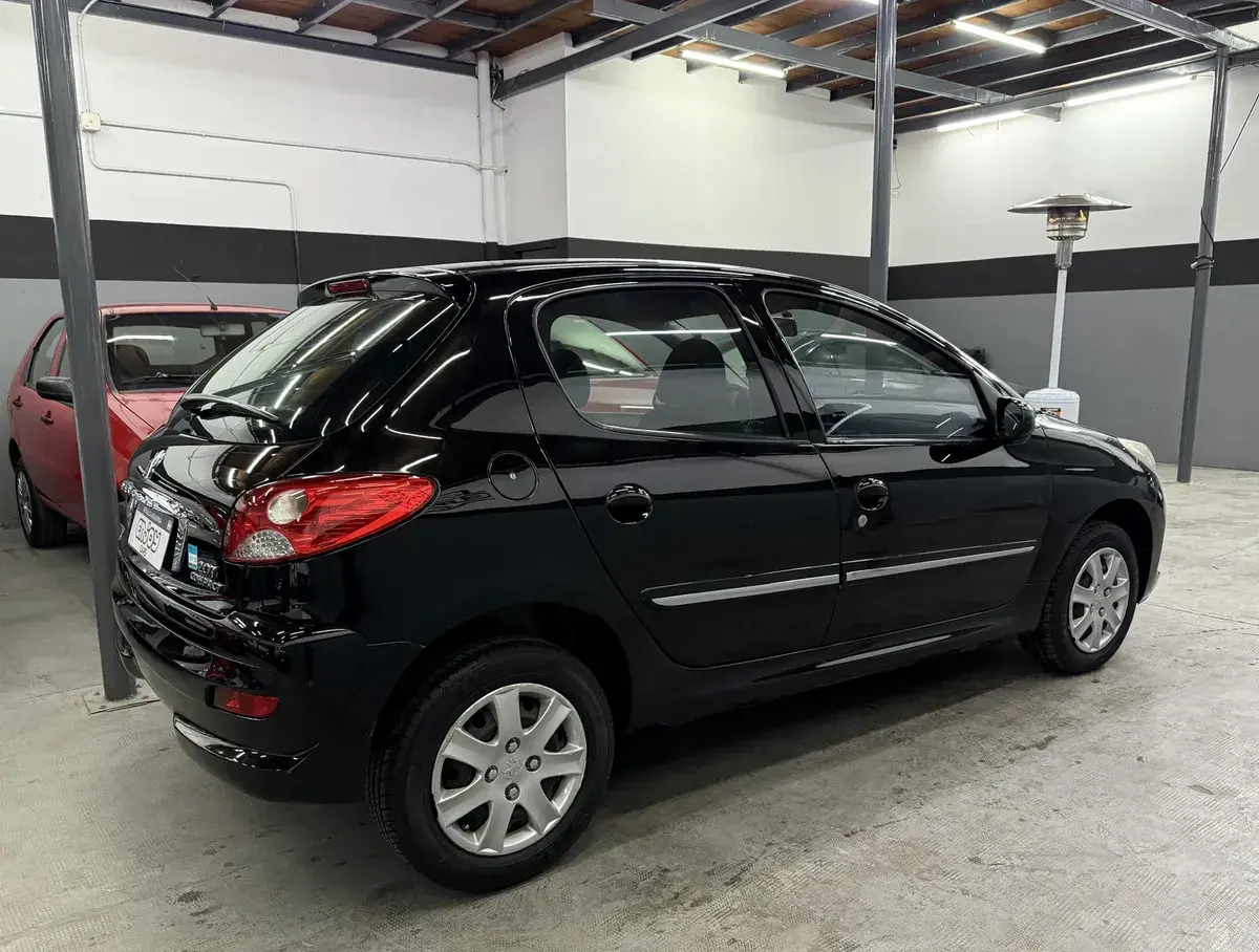 Peugeot 207 1.4 Allure 75Cv 2013 - foto 5