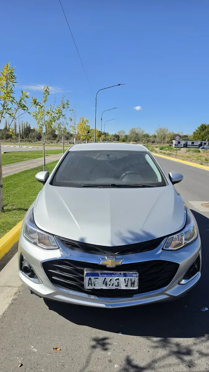 Chevrolet Cruze 5 1.4 Lt At 5P 2022 - foto 3