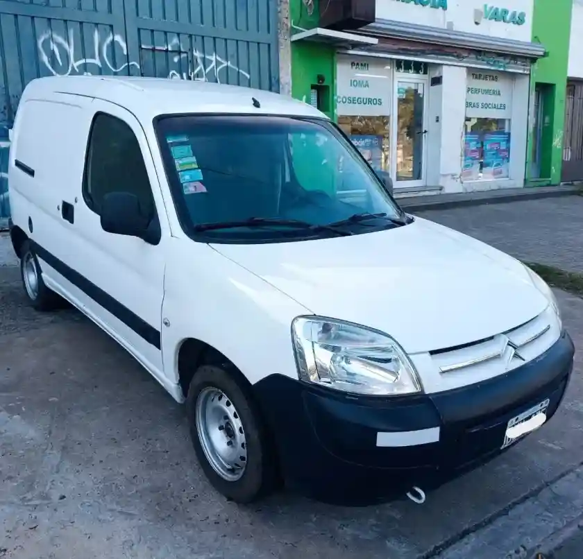 Citroën Berlingo Furgon 1.6 Hdi 92 Bussines 2015 - foto 2