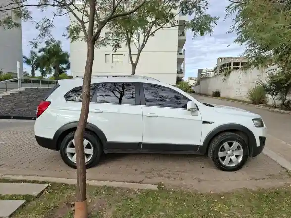 Chevrolet Captiva 2.4 Lt Mt Awd 167Cv 2014 - foto 4
