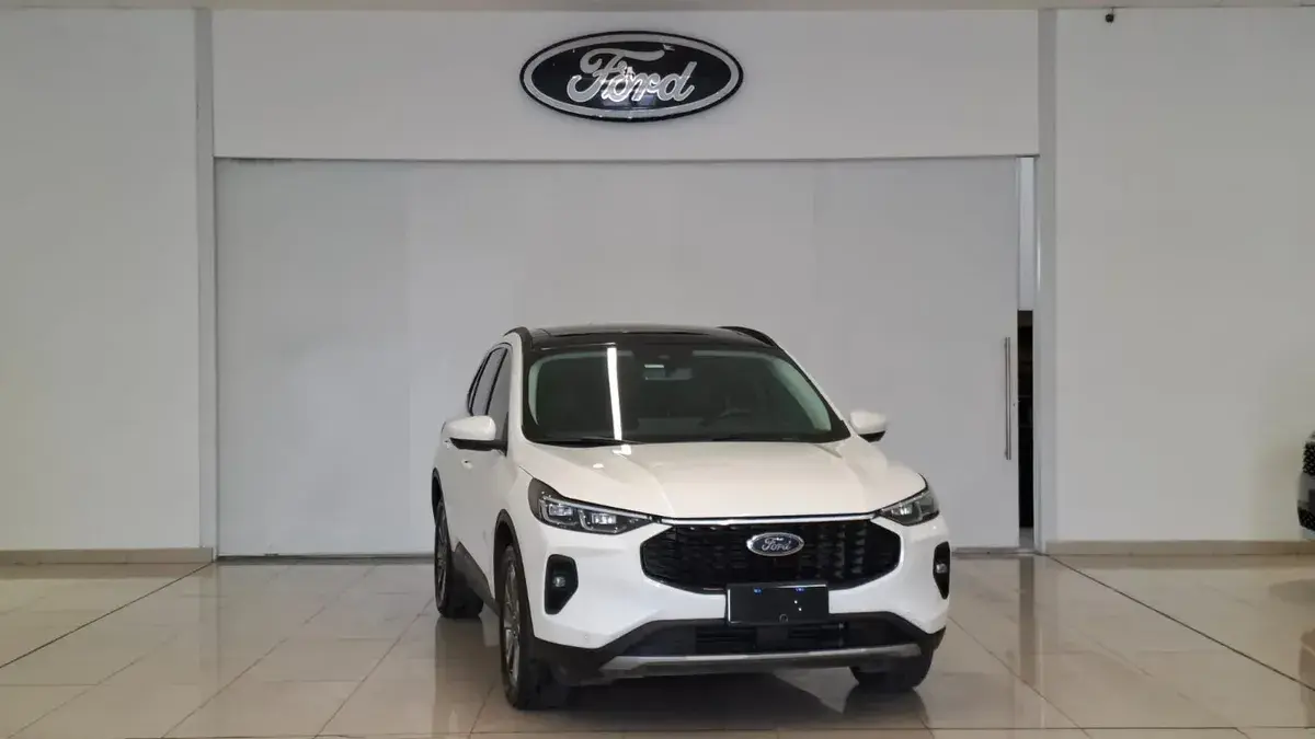 Ford Kuga 2.5 Platinum Hibrida 4X4 At 2025 - foto 3