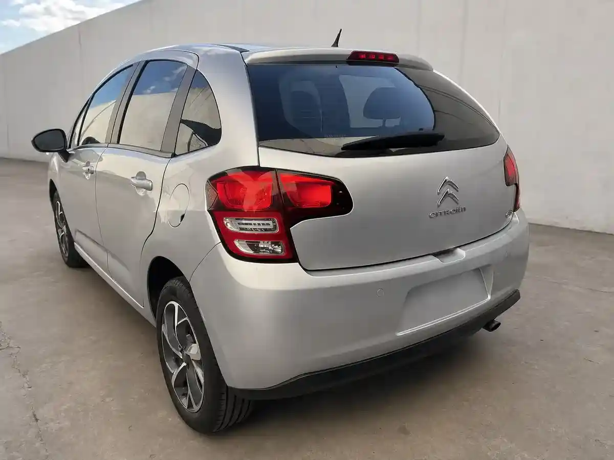 Citroën C3 1.6 Vti 115 At6 Feel 2021 - foto 3