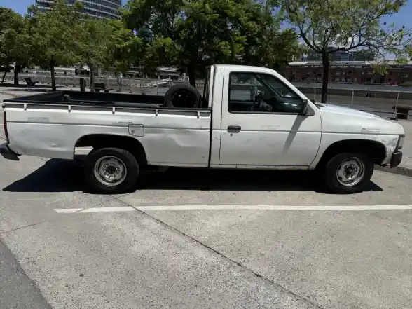 Nissan Pick Up 2.7 Dx 4X2 S/Cab D 1997 - foto 4